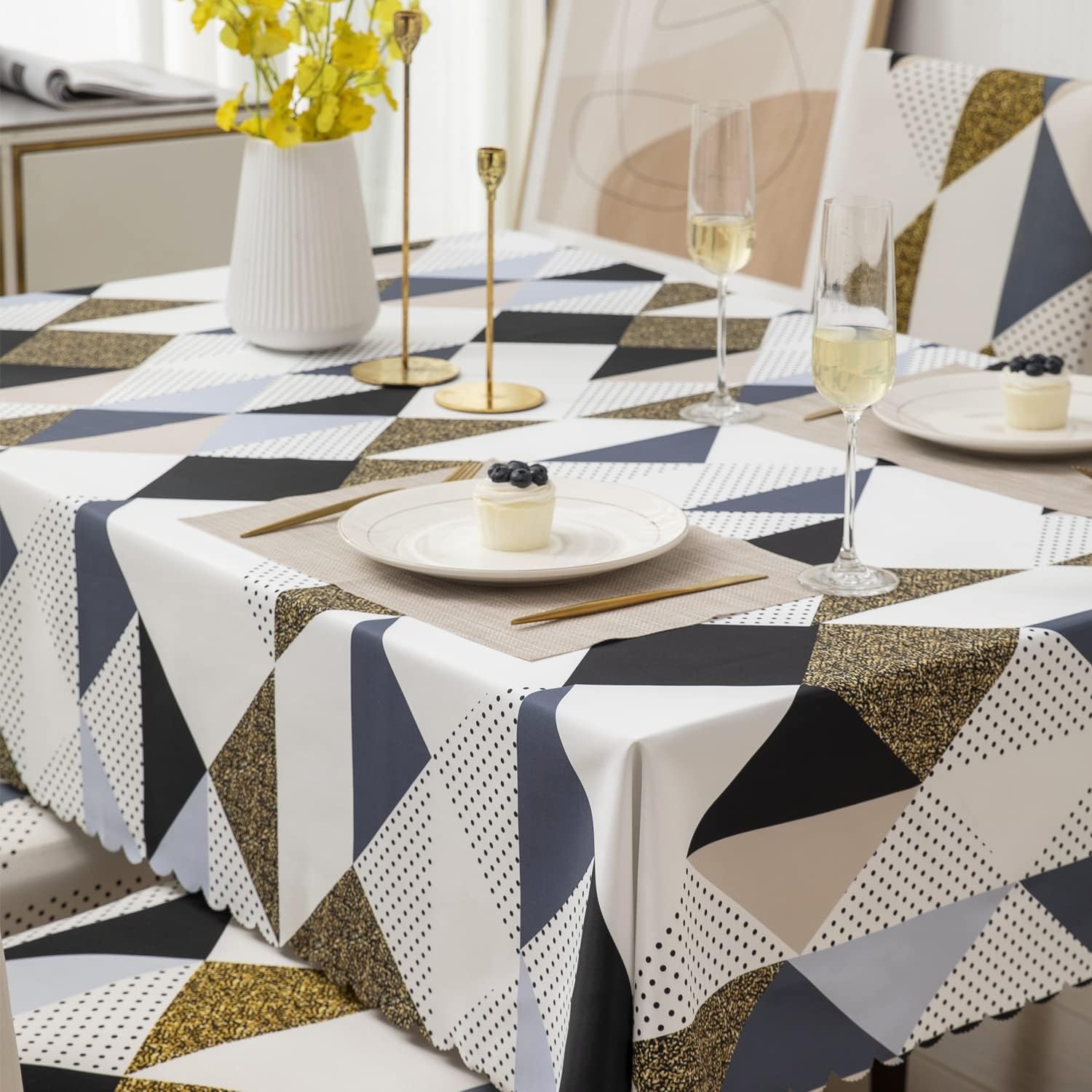 Shades Of Prism – Dustproof, Stain-Free, Water Resistant & Washable