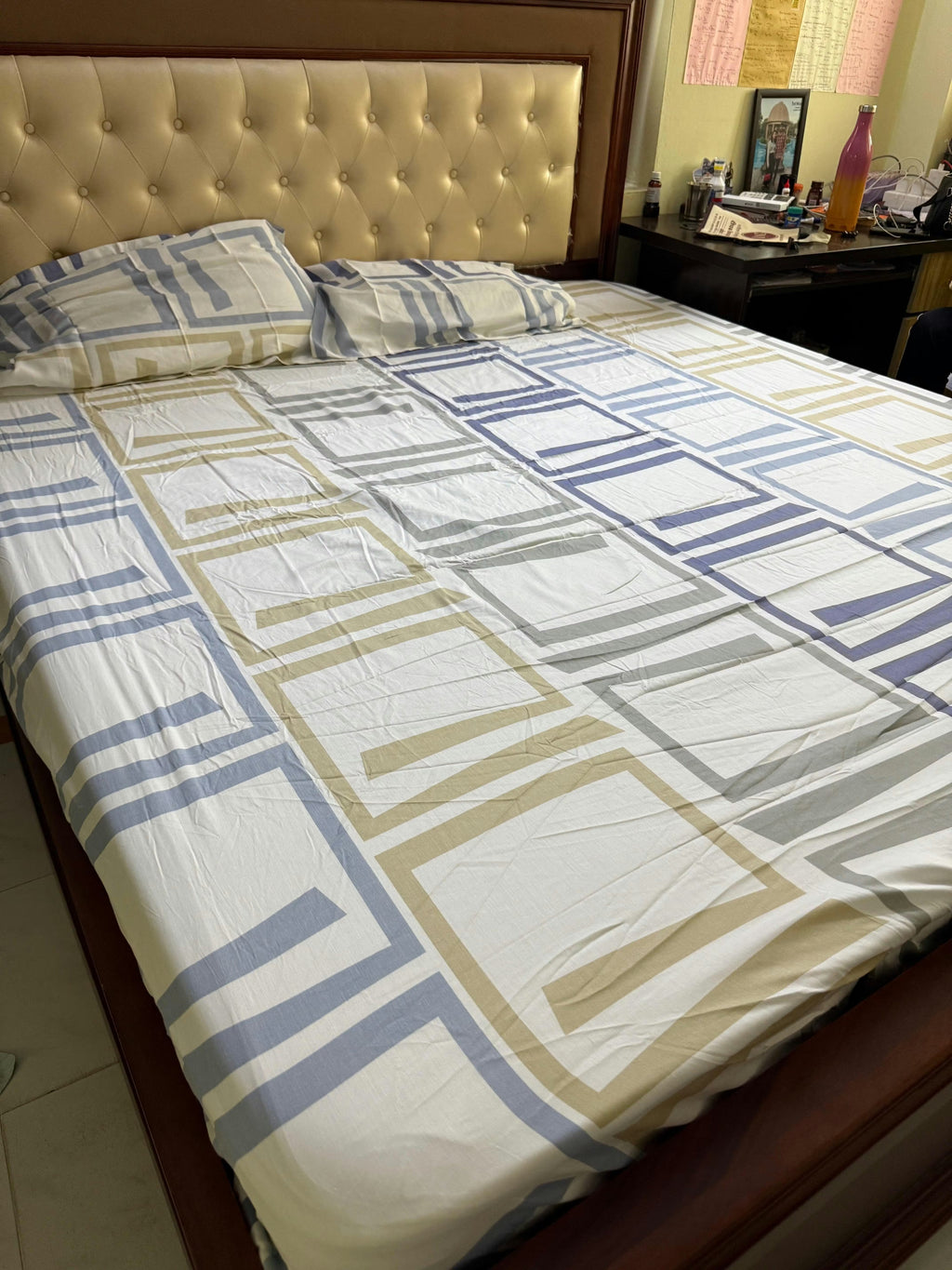 100% Dustproof & Water Resistant + 360°  Elastic Fitted Mdern Maze Printed Bedsheet
